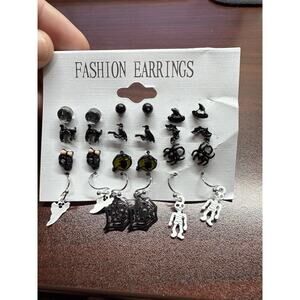 NEW Lot of 12 Pairs Halloween Earrings Skeltons, Ghost, Witch, Black Cats Spider